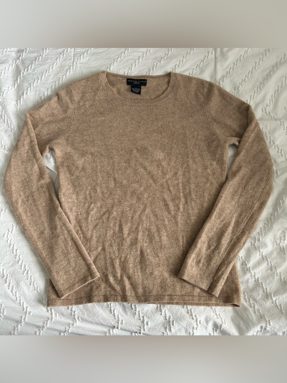 Madison Studio Women’s 100% Cashmere Long Sleeve Pullover Sweater Tan Small